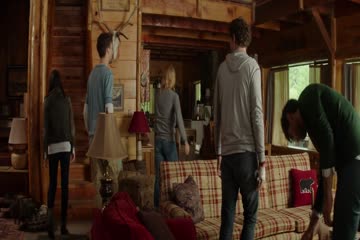 Cabin Fever 2016 in hindi dubb