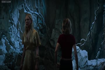 Fantasy Island 2020 in Hindi