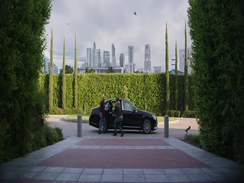 Follow me 2019 Hindi Dubb