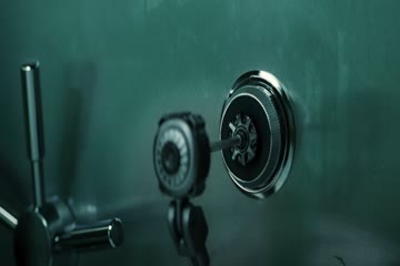 Golden Job 2018 in Hindi Dubb