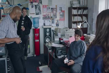 How to Build a Girl 2019 Dubbed Hindi