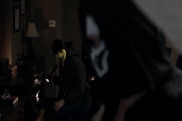 Intensive Care 2018 in Hindi Dubb