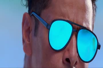 Iru mugan in Hindi
