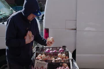 Knock Down the House 2019 Dubb in Hindi