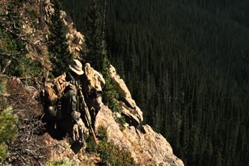 Lone Survivor 2013 Dubb in Hindi