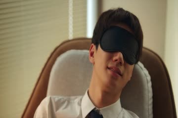 Love and Leashes 2022 hindi dubbed