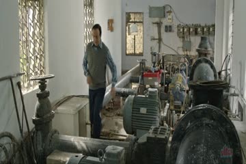 M S Dhoni The Untold Story 2016 DesiScr