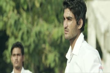 M S Dhoni The Untold Story 2016 DesiScr