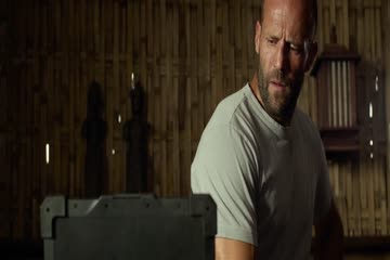 Mechanic Resurrection 2016 Hd Bluray 720p Hindi Eng