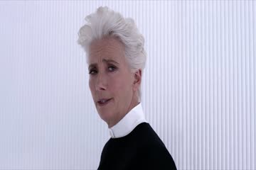 Men in Black International 2019 in English