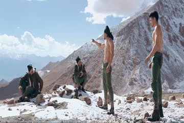Paltan 2018