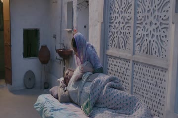 Sui Dhaaga Made in India 2018