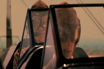 Sully 2016 in Hindi dubbed