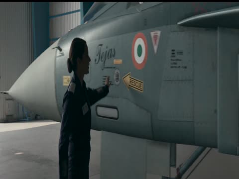 Tejas 2023 Hindi