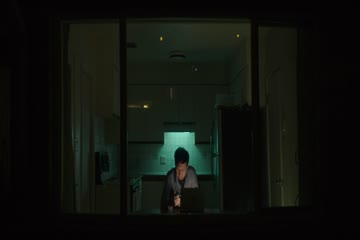 Trust No One The Hunt for the Crypto King 2022 dubb in hindi