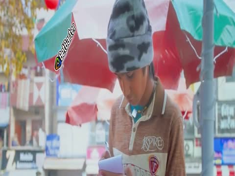 Zara Hatke Zara Bachke 2023 Hindi